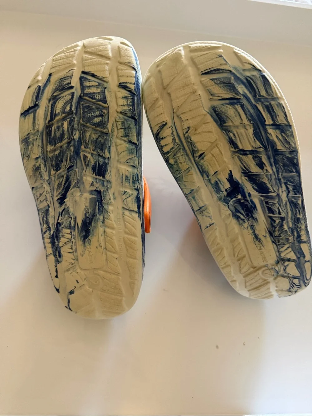 Rugged Shark Molded Clogs Big Kid Size 2